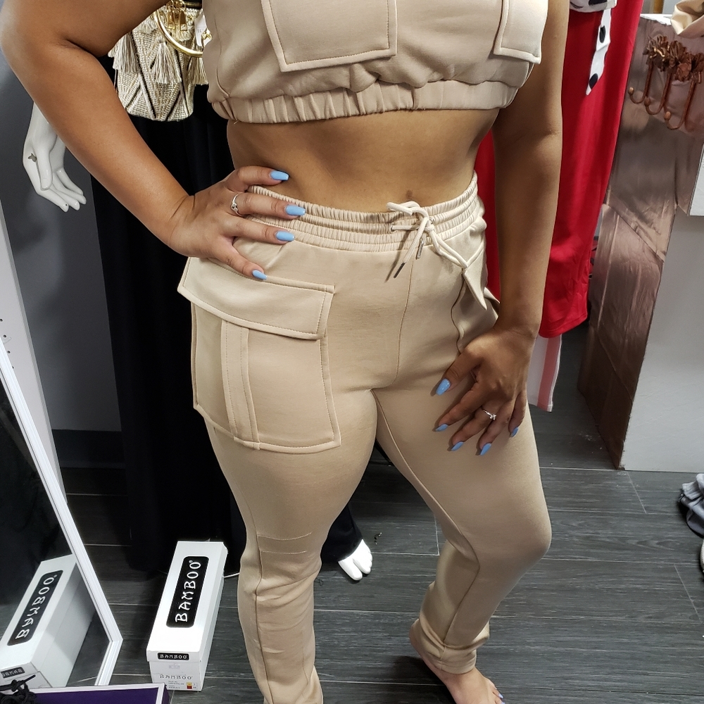 2 pc set 🦋Obsession - Picture 2 of 3